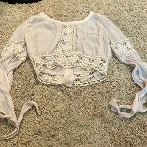 Hippie lace croptop